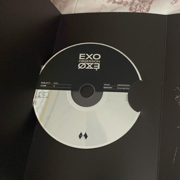 EXO obsession album - Picture 2 of 4